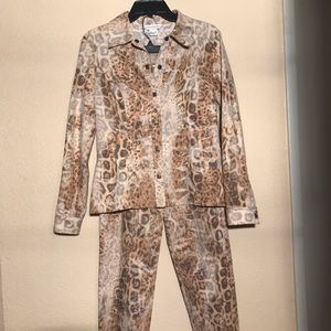 Bianca Nygard Cheetah print pant suit